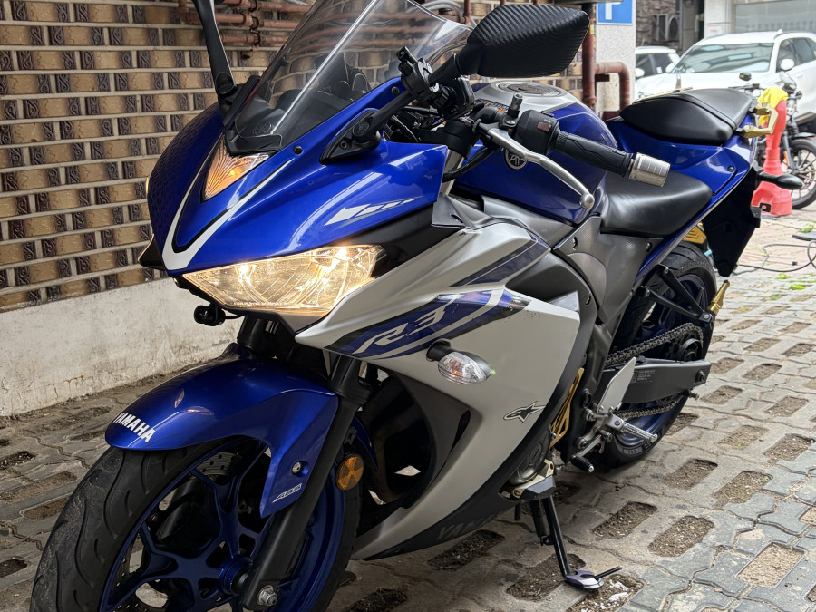 YZF-R3